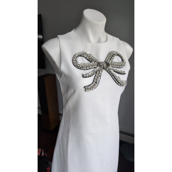White Rhinestone embellished Bloomingdale's cocktail dress Small - Picture 3 of 17